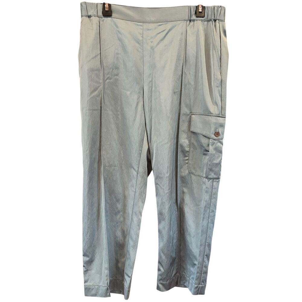 Hilton Hollis Cargo Satin Cropped Pant in Aloe NWT Size Large